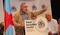 Cosme Pombo chámalle a Rajoy "o Robin Hood dos banqueiros" por "roubar aos obreiros"