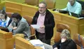 O BNG LEVOU AO PARLAMENTO GALEGO O ERTE DE CEMENTOS OURAL