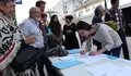 Olalla Rodil participou na recollida de avais electorais para as eleccións xerais do 26 de xuño