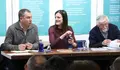 Xosé Díaz presentou o seu libro As Contas que nos Contan compañado da parlamentaria Olalla Rodil