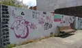 O BNG pide a implicación do concello para eliminar pintadas nas fachadas