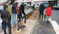 Suprímese a mediana en Ángelo Colocci para facilitar a accesibilidade veciñal