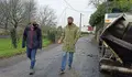Rubén Arroxo e Alexandre Penas visitan os traballos de asfaltado da rúa Virxe da Esperanza