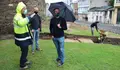 Rubén Arroxo visita os traballos de arqueoloxía que se levaron a cabo na Mosqueira, “que poderían ser os primeiros dunha serie”