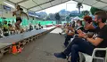 Rubén Arroxo e Maite Ferreiro asisten á exhibición de saltos Saltar na rúa, que tivo lugar na explanada do Gustavo Freire