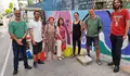 Luís Davila decora a pasarela do centro de saúde de San Roque cun mural
