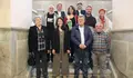 Rubén Arroxo e Maite Ferreiro reciben no concello a Melania Cruz, Marica  Campo, Airiños da Freba e Fuxan os Ventos