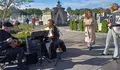 Cristina López asiste ás actividades da festividade de Santos no Cemiterio