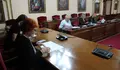 Maite Ferreiro preside unha nova xuntanza da Comisión de festas, que aprobou as propostas de Pregoeira e Oferente a Rosalía