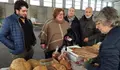 Carme Aira visita a Feira do 12 en Becerreá