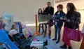A exposición 'Barbie: Cine e moda' amplíase cunha mostra de 11 deseñadoras e deseñadores locais