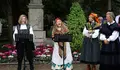 Lugo celebra o domingo das mozas co desfile do traxe tradicional e a Ofrenda a Rosalía de Castro