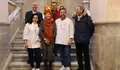 Maite Ferreiro recibe ao conciñeiro José Luis Pardo, cociñeiro lucense gañador do segundo premio do torneo estatal de tapas organizado no Congreso Internacional de Gastronomía Madrid Fusión