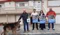 Cristina López entrega en Cuíña o calendario elaborado dende o Arquivo Municipal