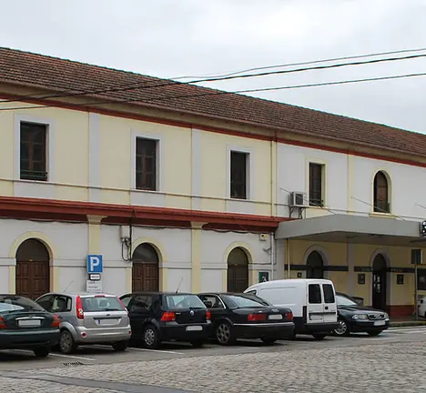 Estaci&oacute;n_de_Lugo_Renfe_Galiza_Spain