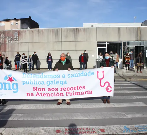 Concentraci&oacute;n en Vilalba pola Sanidade P&uacute;blica